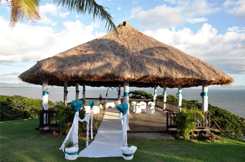 Anchorage Beach Resort Viseisei Екстер'єр фото
