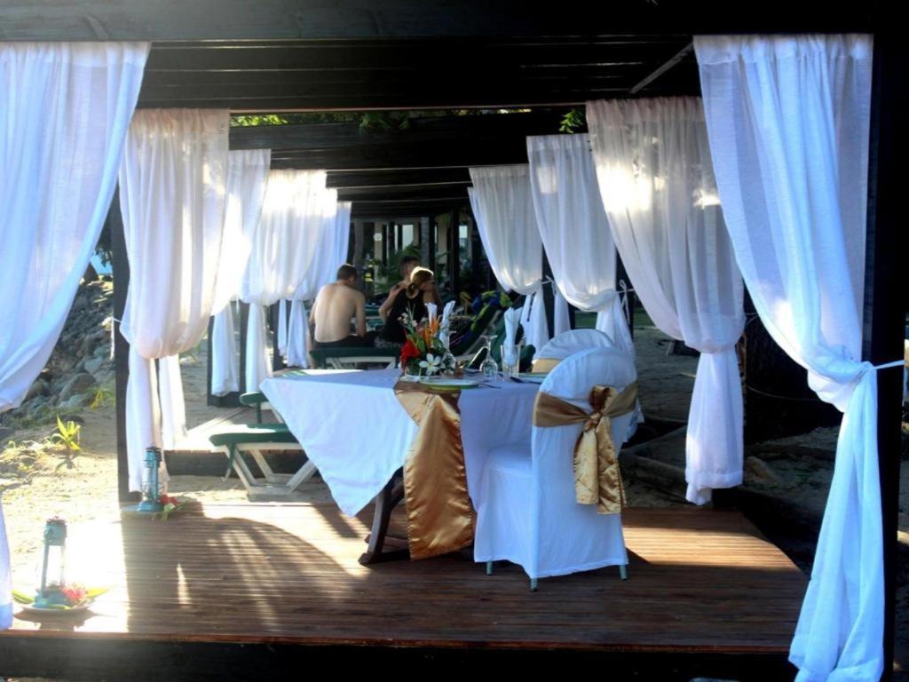 Anchorage Beach Resort Viseisei Екстер'єр фото