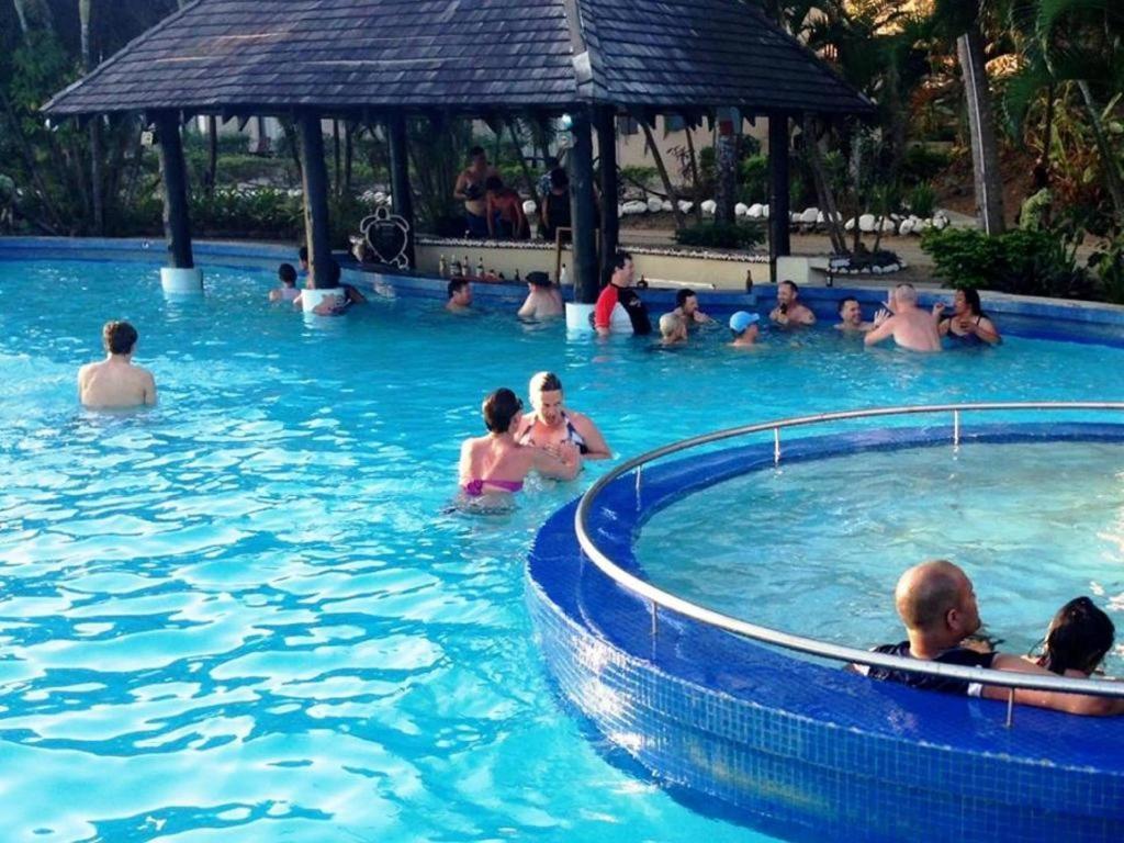 Anchorage Beach Resort Viseisei Екстер'єр фото